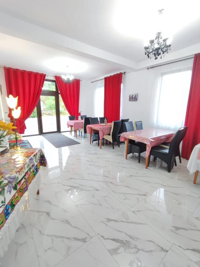 Vila Casa Hatere Мойсей Экстерьер фото
